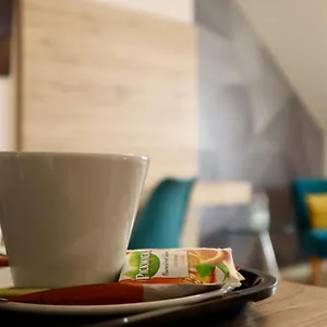 https://hotel-christina-budapest.inbudapesthotels.com