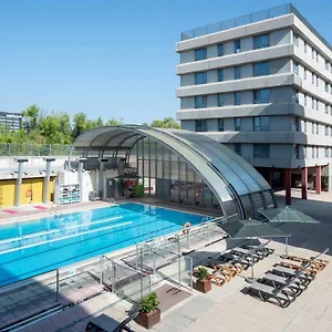 Airport Suites, Affiliated By Melia 2*, מדריד ספרד